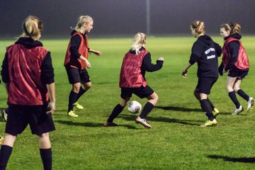 Bild 27 - B-Juniorinnen TuS Tensfeld - MTSV Olympia Neumnster : Ergebnis: 4:1